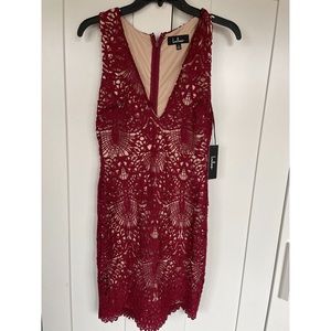 Lulus maroon lace v neck dress, NWT